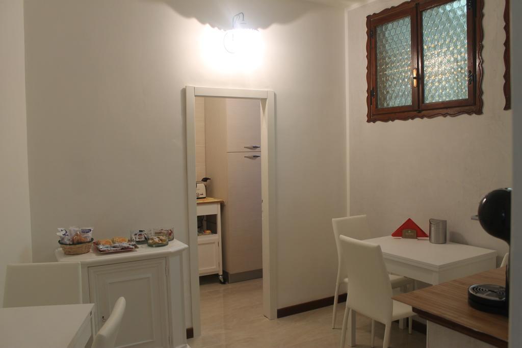 Residenza San Tomaso Ξενοδοχείο Βερόνα Εξωτερικό φωτογραφία